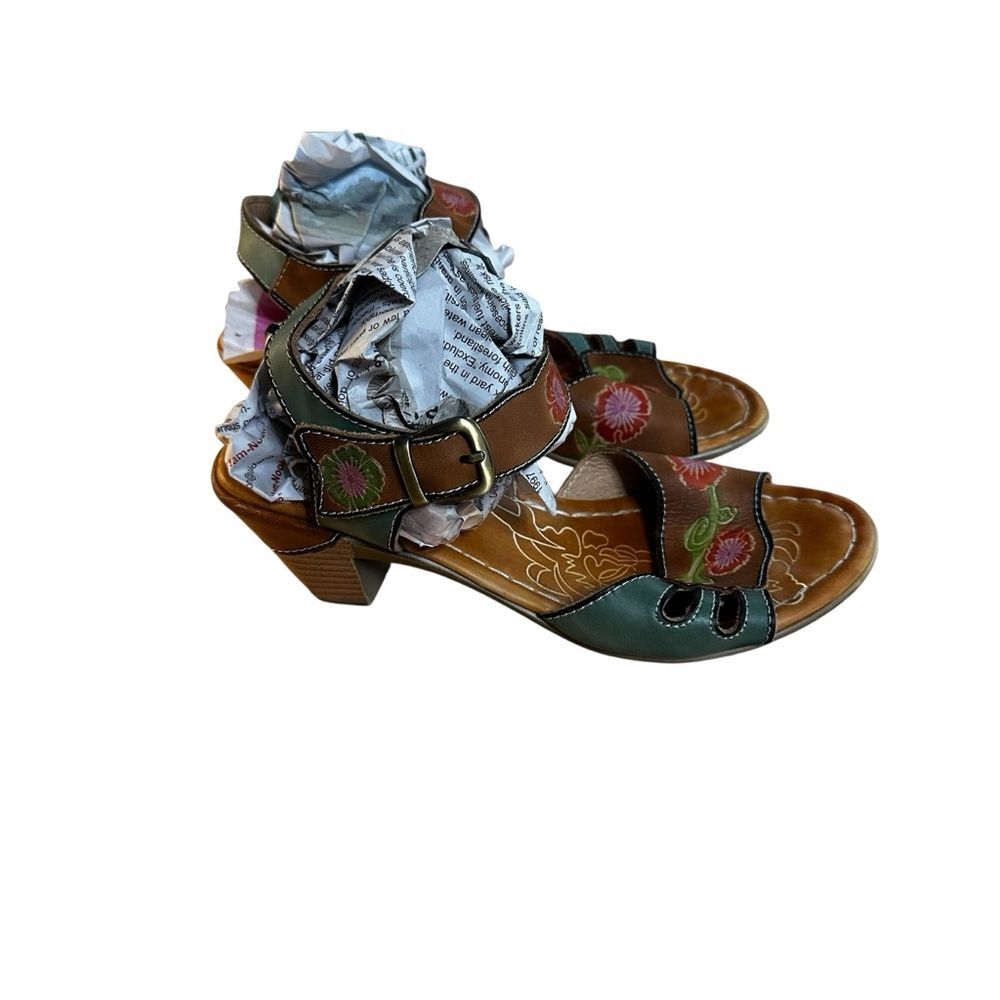 L'ATISTE Spring step Multicolor Embroidered Sandals Size 37